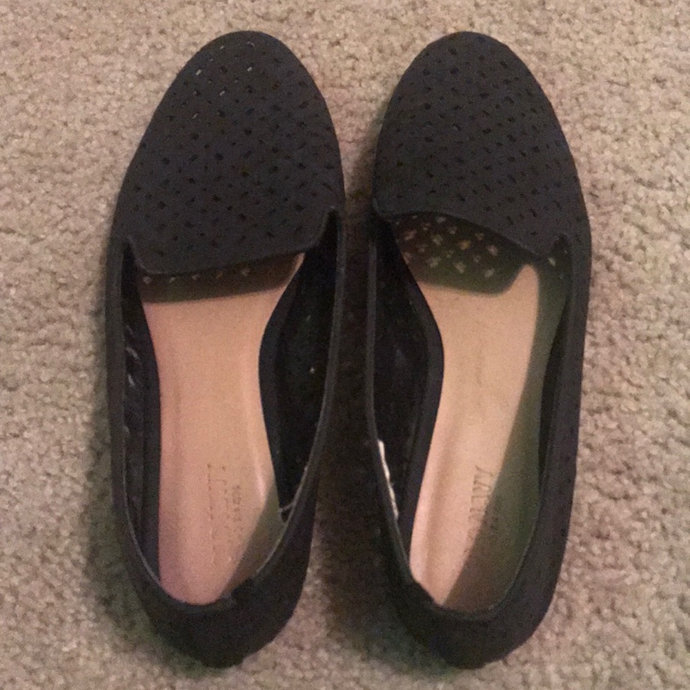 Black flats